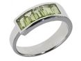 Кольцо, серебро 925, хризолит 003 02 21spk-00075 2010 г инфо 7921w.